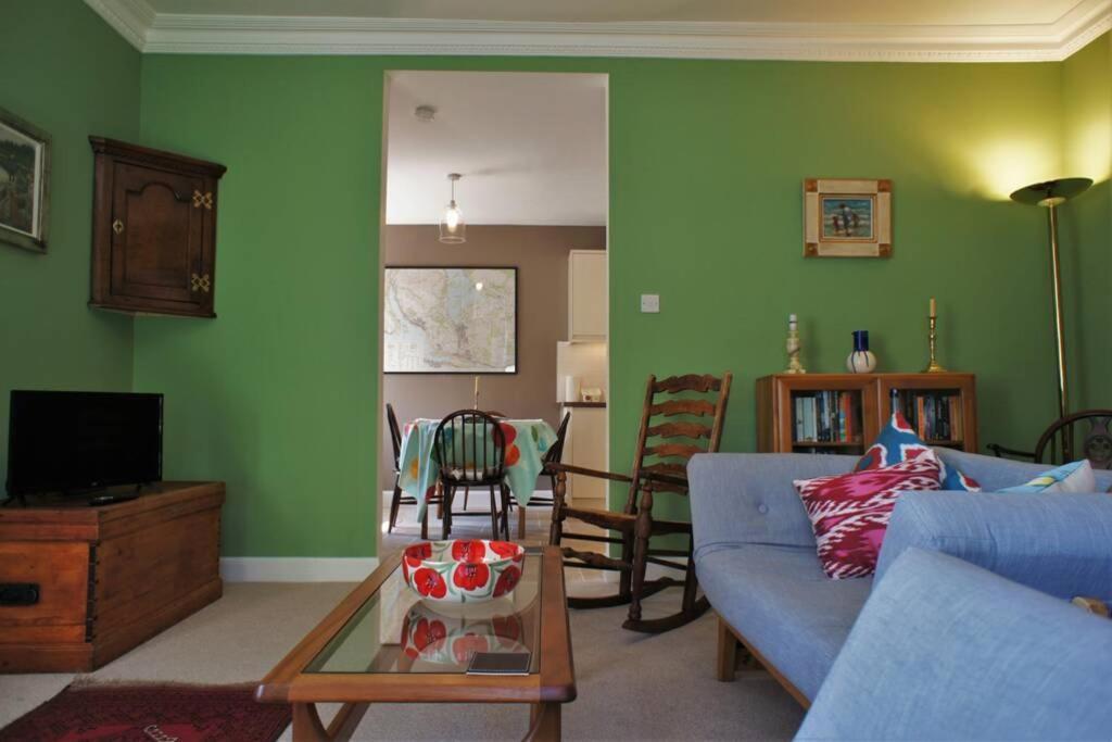 17 William Street Apartment เฮเลนส์บะระ ภายนอก รูปภาพ