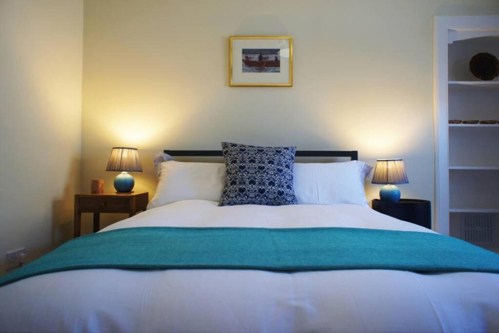 17 William Street Apartment เฮเลนส์บะระ ภายนอก รูปภาพ