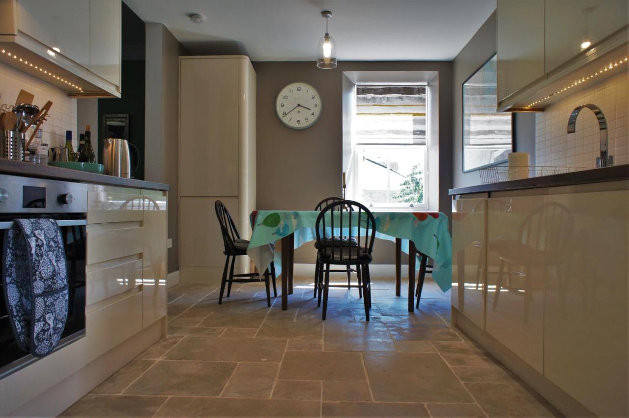 17 William Street Apartment เฮเลนส์บะระ ภายนอก รูปภาพ